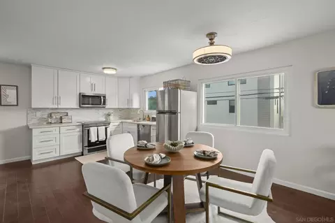 4477 Mentone St # 211, San Diego, CA 92107
