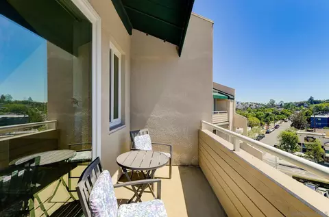 Exterior - 4701 Date Ave #423, La Mesa, CA 91942 photo 3 of 13