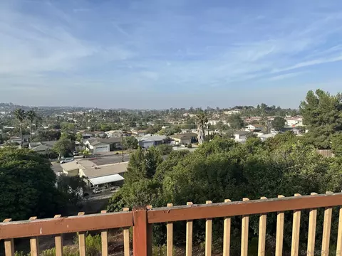 View/Area - 8105 Binney Pl, La Mesa, CA 91942 photo 4 of 7