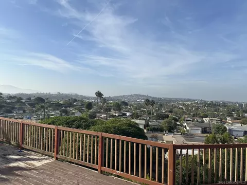 View/Area - 8105 Binney Pl, La Mesa, CA 91942 photo 2 of 7