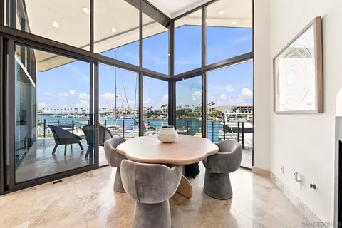 Dining - 25 The Pt, Coronado, CA 92118 photo 3 of 9