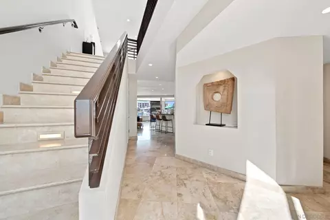 Entry Way - 25 The Pt, Coronado, CA 92118 photo 2 of 3