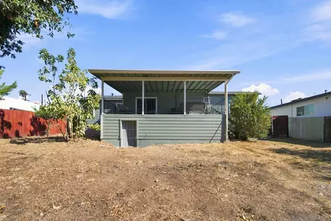 Exterior - 8661 Valencia St, Spring Valley, CA 91977 photo 10 of 11
