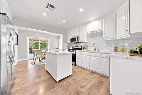 Kitchen - 8661 Valencia St, Spring Valley, CA 91977 photo 2 of 3