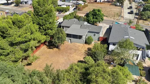 View/Area - 8661 Valencia St, Spring Valley, CA 91977 photo 4 of 5