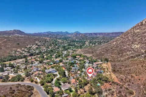 View/Area - 25766 Caryn Ct, Ramona, CA 92065 photo 12 of 13