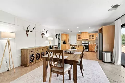 Dining - 25766 Caryn Ct, Ramona, CA 92065 photo 2 of 4