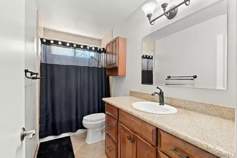 Bath - 25766 Caryn Ct, Ramona, CA 92065 photo 1 of 3