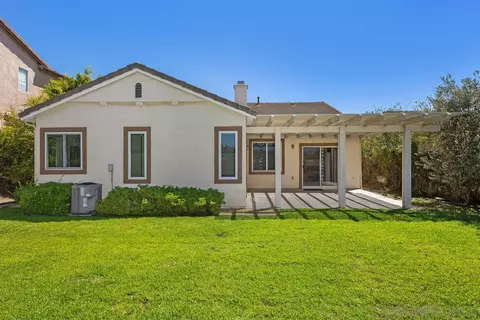 Exterior - 4981 Calle Arquero, Oceanside, CA 92057 photo 3 of 6