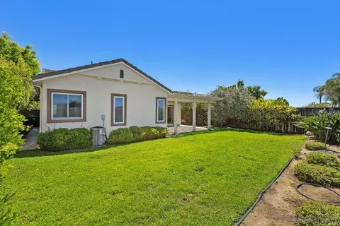 Exterior - 4981 Calle Arquero, Oceanside, CA 92057 photo 2 of 6