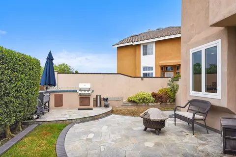 Exterior - 614 Cabezon Pl, Vista, CA 92081 photo 7 of 8