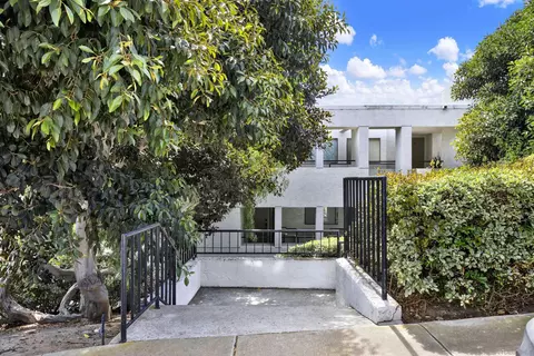3225 Newell St #5, San Diego, CA 92106