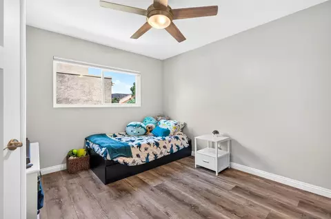 Bedroom - 23949 Green Haven Ln, Ramona, CA 92065 photo 4 of 4