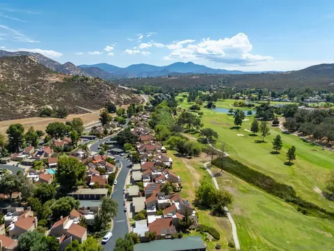 View/Area - 23949 Green Haven Ln, Ramona, CA 92065 photo 5 of 10