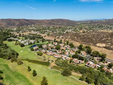 View/Area - 23949 Green Haven Ln, Ramona, CA 92065 photo 8 of 10