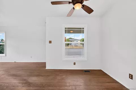 Living - 7839 Barton Dr, Lemon Grove, CA 91945 photo 4 of 7