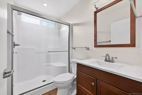 Bath - 7839 Barton Dr, Lemon Grove, CA 91945 photo 1 of 3