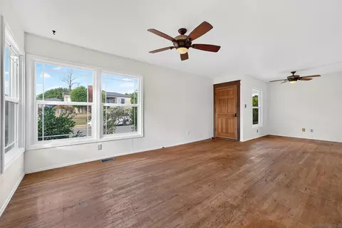 Living - 7839 Barton Dr, Lemon Grove, CA 91945 photo 5 of 7
