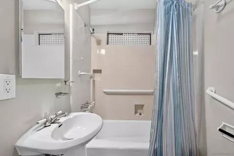 Bath - 7839 Barton Dr, Lemon Grove, CA 91945 photo 2 of 3