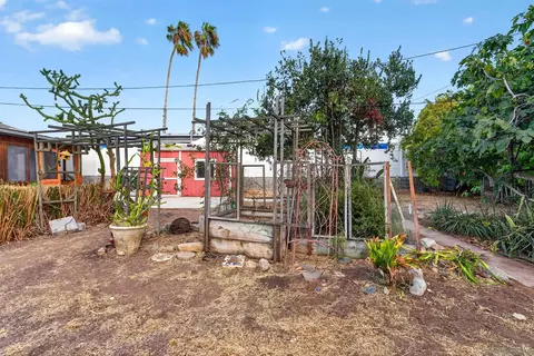 Exterior - 7839 Barton Dr, Lemon Grove, CA 91945 photo 11 of 23