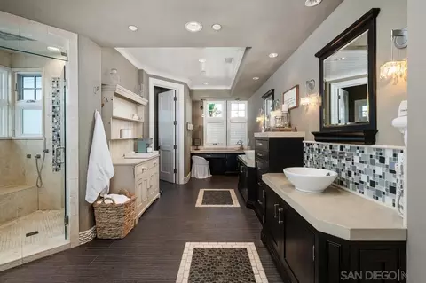 Bath - 501 First St, Coronado, CA 92118 photo 2 of 3