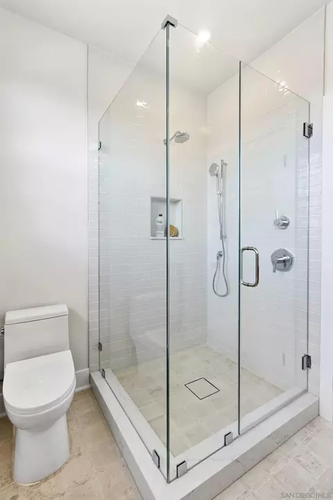 Bath - 1312 3rd St, Coronado, CA 92118 photo 8 of 10