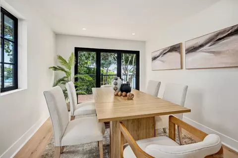 Dining - 1312 3rd St, Coronado, CA 92118 photo 4 of 5