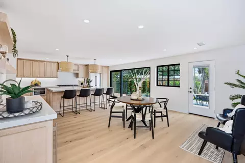 Dining - 1312 3rd St, Coronado, CA 92118 photo 1 of 5