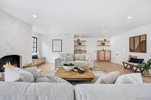Living - 1312 3rd St, Coronado, CA 92118 photo 5 of 7
