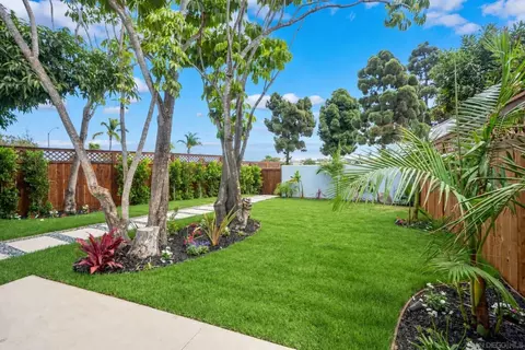 Exterior - 1312 3rd St, Coronado, CA 92118 photo 8 of 14