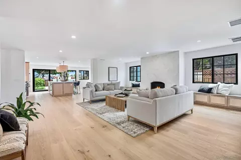 Living - 1312 3rd St, Coronado, CA 92118 photo 2 of 7