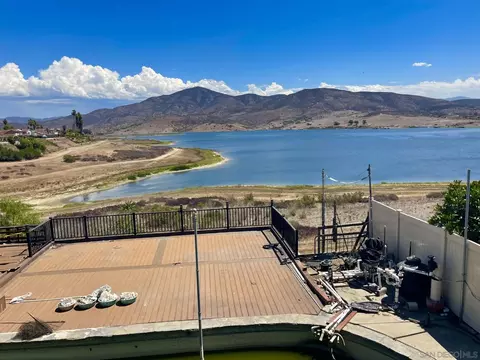 View/Area - 173 Via Tapia, Spring Valley, CA 91977 photo 4 of 9