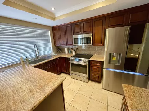 Kitchen - 173 Via Tapia, Spring Valley, CA 91977 photo 1 of 13