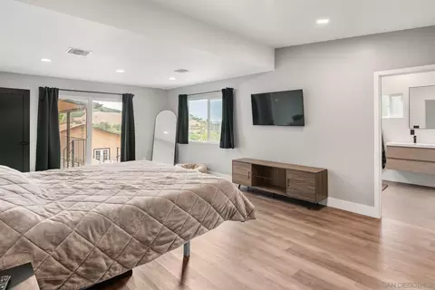 Bedroom - 14430 Rios Canyon Rd, El Cajon, CA 92021 photo 3 of 5
