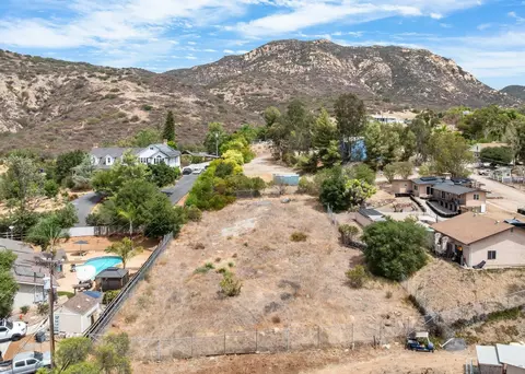 View/Area - 14430 Rios Canyon Rd, El Cajon, CA 92021 photo 7 of 17