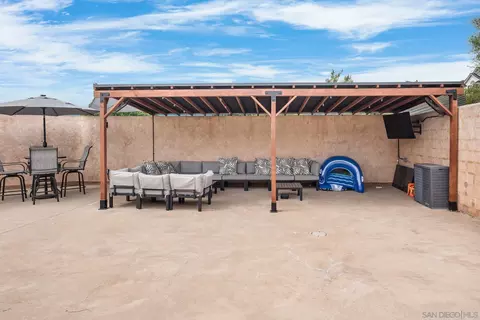 Exterior - 14430 Rios Canyon Rd, El Cajon, CA 92021 photo 7 of 12