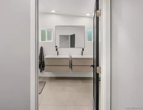 Bath - 14430 Rios Canyon Rd, El Cajon, CA 92021 photo 1 of 5