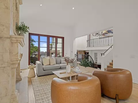 Living - 1385 Park Row, La Jolla, CA 92037 photo 3 of 7