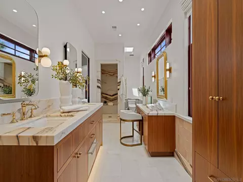 Bath - 1385 Park Row, La Jolla, CA 92037 photo 1 of 5