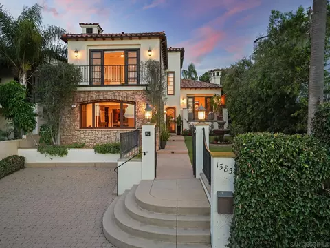 Exterior - 1385 Park Row, La Jolla, CA 92037 photo 5 of 7