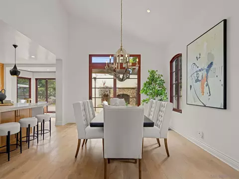 Dining - 1385 Park Row, La Jolla, CA 92037 photo 5 of 5