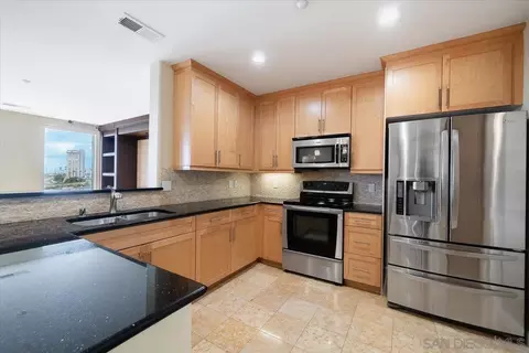 Kitchen - 1019 Costa Pacifica Way #1302, Oceanside, CA 92054 photo 2 of 4
