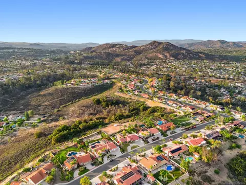 View/Area - 12834 Rockwell, Poway, CA 92064 photo 11 of 13