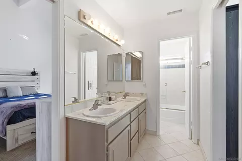 Bath - 12834 Rockwell, Poway, CA 92064 photo 3 of 8
