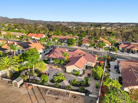 View/Area - 12834 Rockwell, Poway, CA 92064 photo 4 of 13