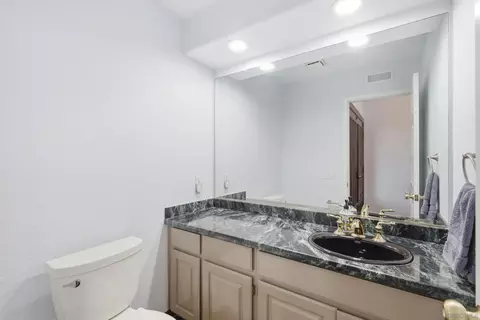 Bath - 12834 Rockwell, Poway, CA 92064 photo 4 of 8