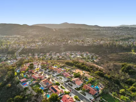 View/Area - 12834 Rockwell, Poway, CA 92064 photo 13 of 13