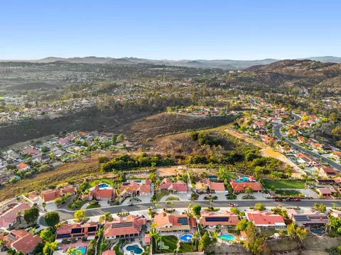 View/Area - 12834 Rockwell, Poway, CA 92064 photo 12 of 13