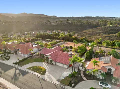 View/Area - 12834 Rockwell, Poway, CA 92064 photo 7 of 13