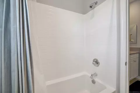 Bath - 8511 Yucca St, Santee, CA 92071 photo 4 of 8